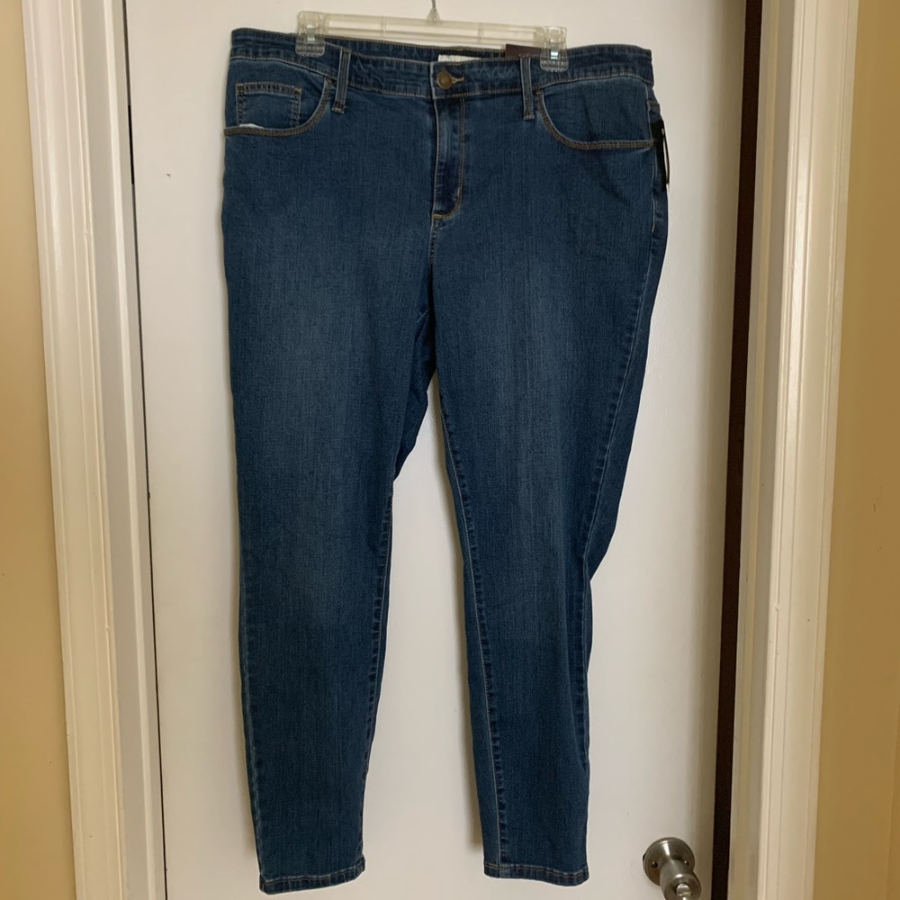Ava & Viv Skinny Jeans